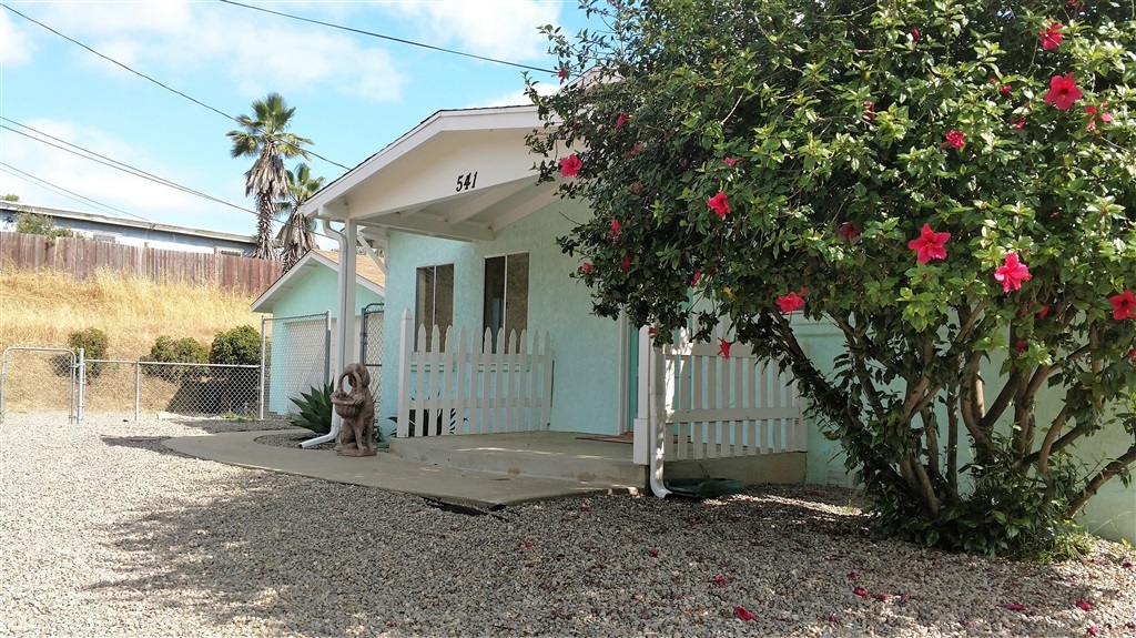 541 Rancho Vista Road Vista, CA 92083 - Photo 1 of 14 Gallery Image 1