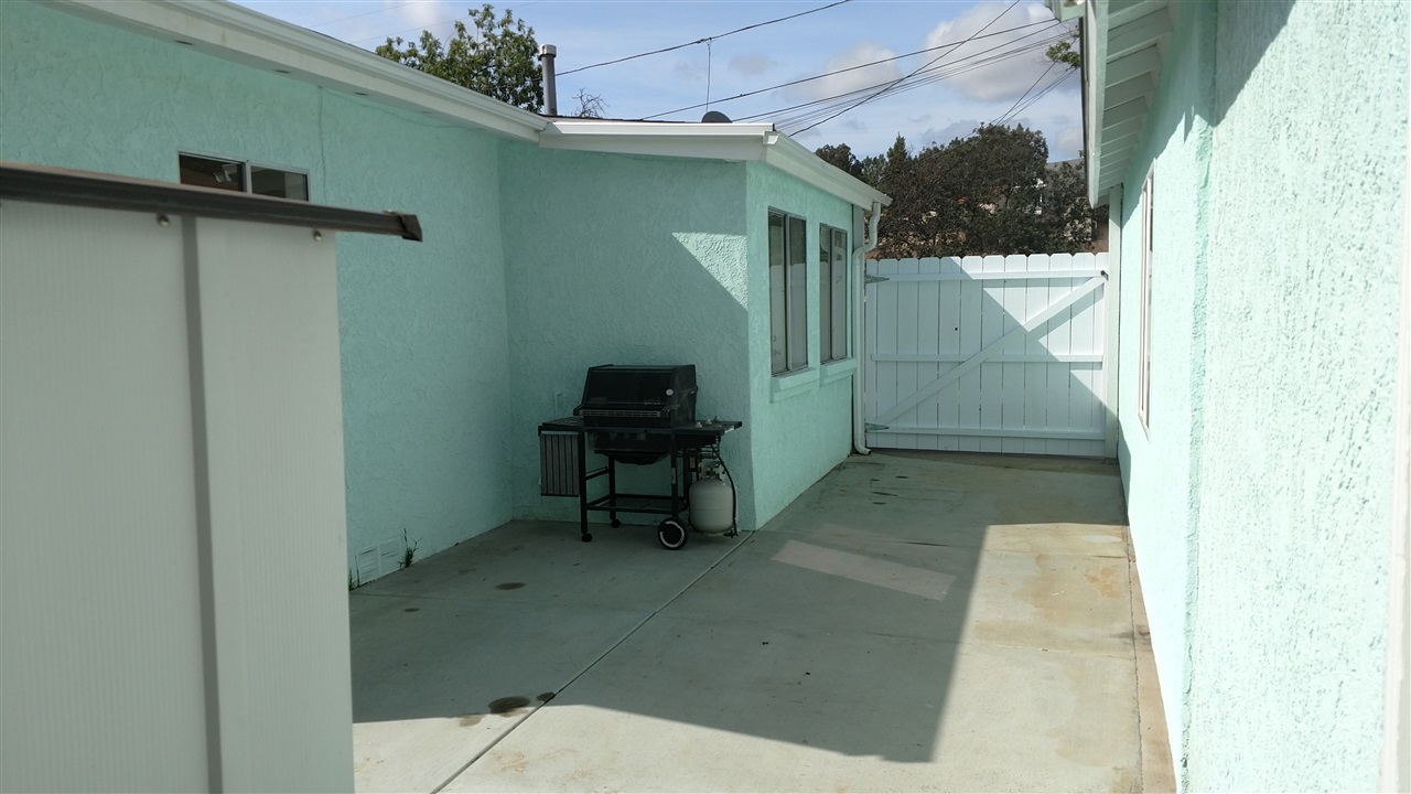 541 Rancho Vista Road Vista, CA 92083 - Photo 13 of 14 Gallery Image 13