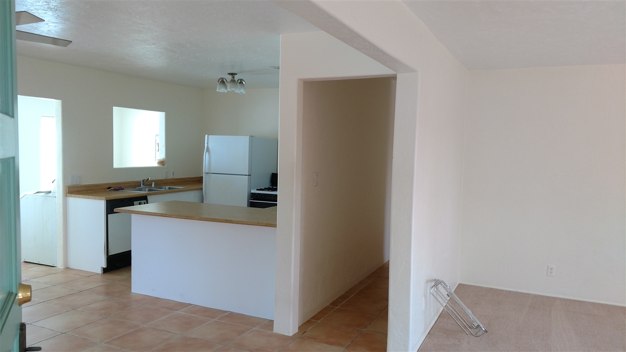 541 Rancho Vista Road Vista, CA 92083 - Photo 7 of 14 Gallery Image 7