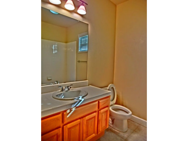 32 Terraced Hills Circle San Ramon, CA 94583 - Photo 8 of 10 Gallery Image 8