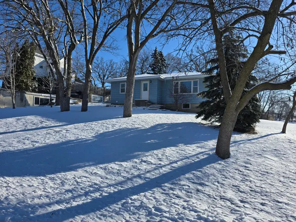 $299,900 | 421 West Avenue, Detroit Lakes, MN 56501