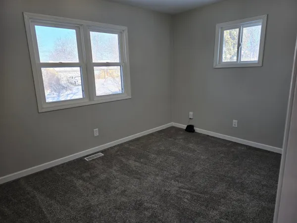 $299,900 | 421 West Avenue, Detroit Lakes, MN 56501
