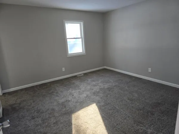 $299,900 | 421 West Avenue, Detroit Lakes, MN 56501