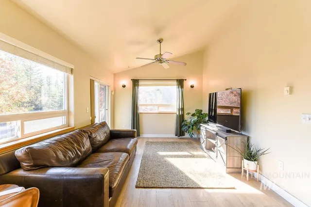 $815,000 | 1028 Border Lane, Moscow, ID 83843