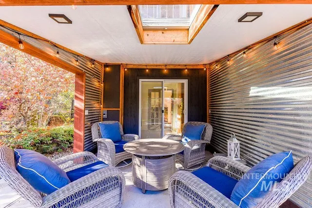 $815,000 | 1028 Border Lane, Moscow, ID 83843