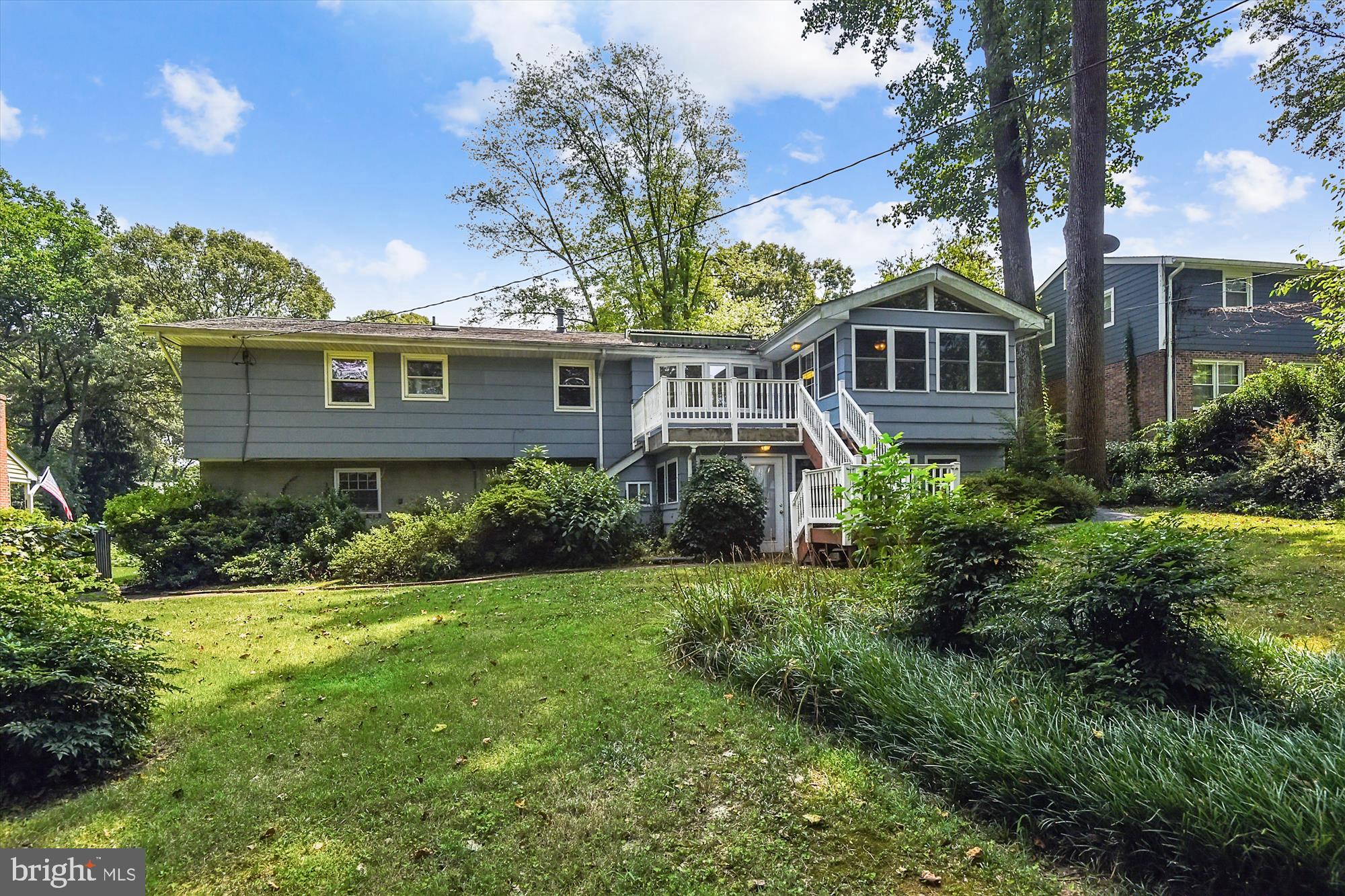 106 Sherburn Road Severna Park, MD 21146 - Photo 2 of 61