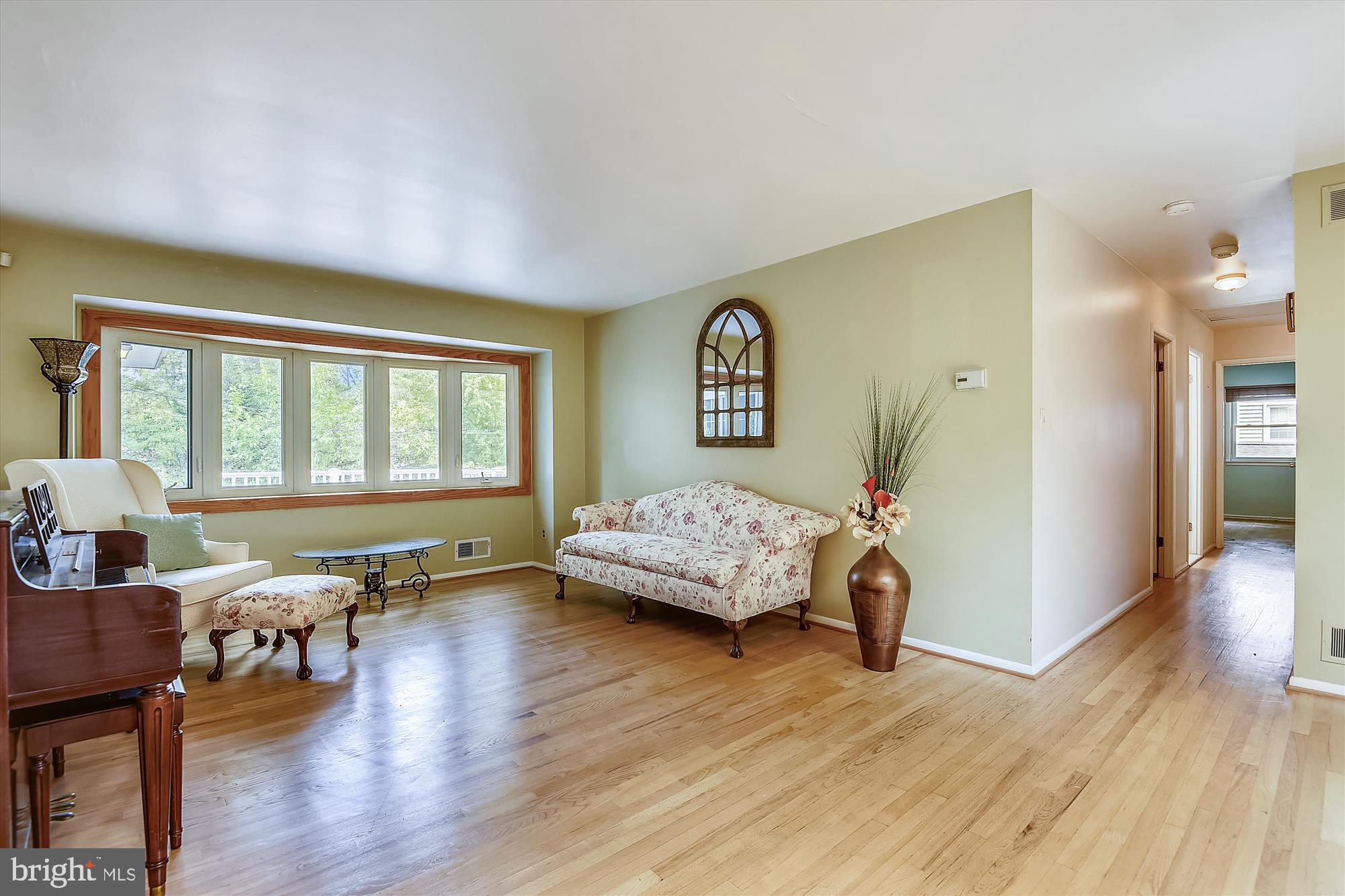 106 Sherburn Road Severna Park, MD 21146 - Photo 3 of 61