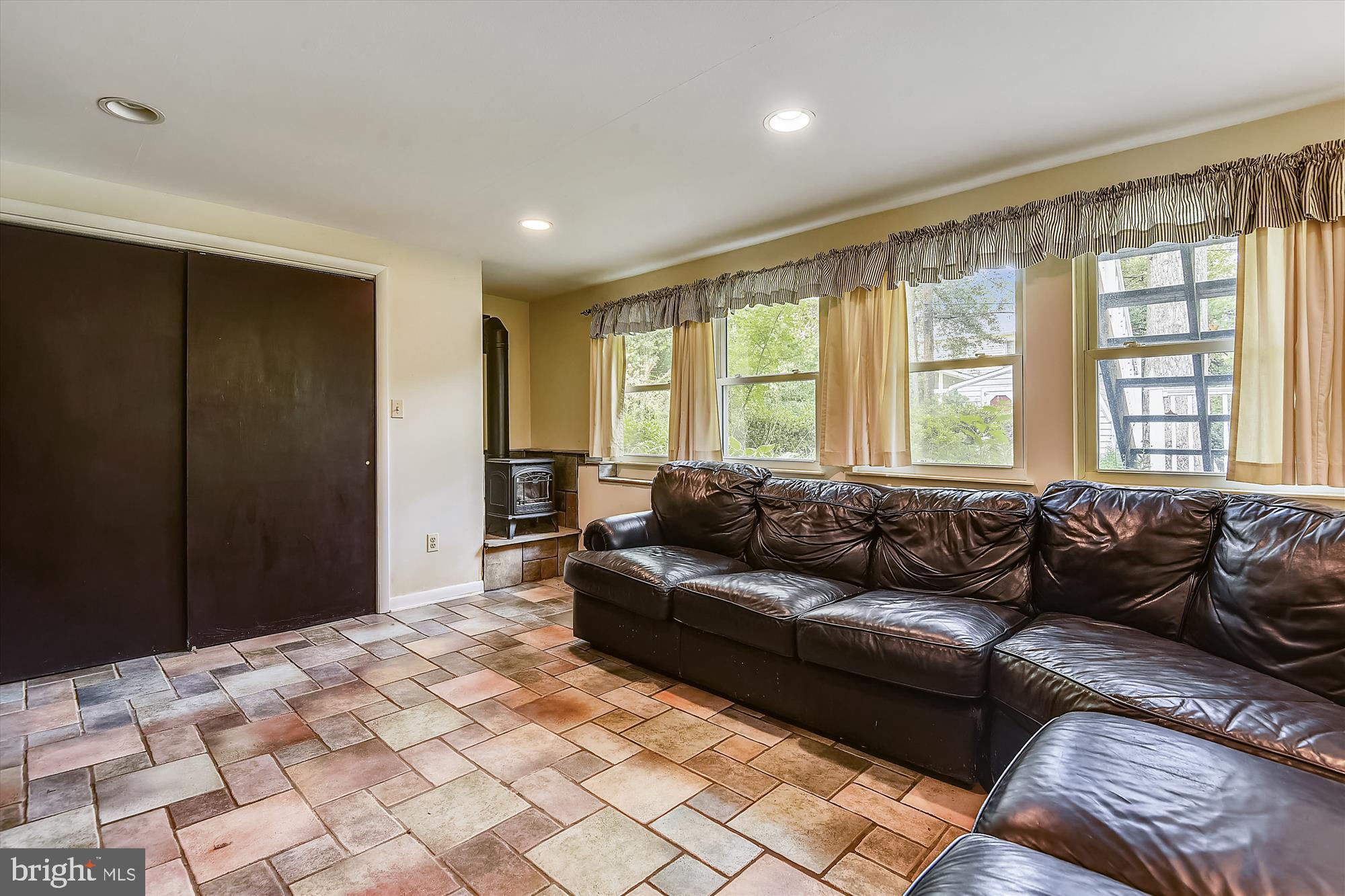 106 Sherburn Road Severna Park, MD 21146 - Photo 32 of 61