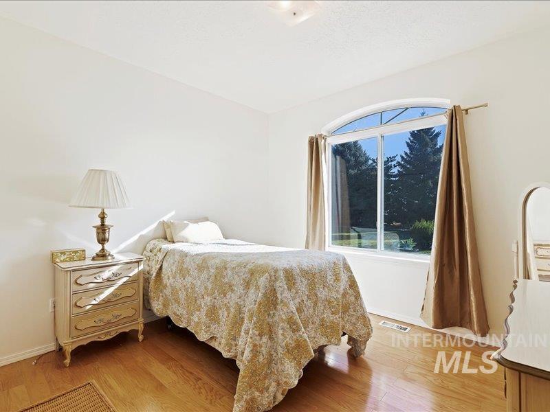 2109 South Happy Valley Road Nampa, ID 83686 - Photo 15 of 33