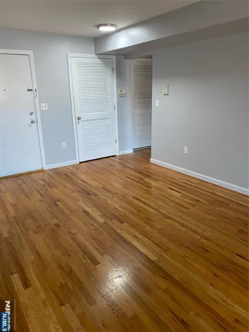 $2,200 | 67-69 Hamilton Avenue, Unit 1, Fairview, NJ 07022