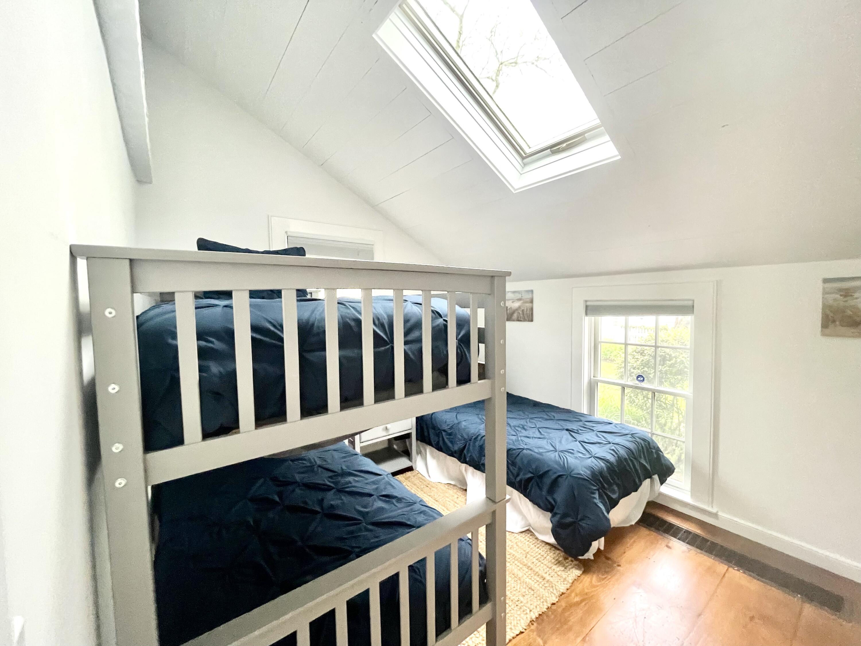 25 Milestone Way Mashpee, MA 02649 - Photo 14 of 26 IMG_5648