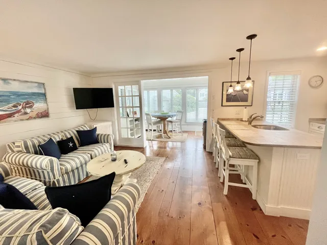 $859,000 | 25 Milestone Way, Mashpee, MA 02649