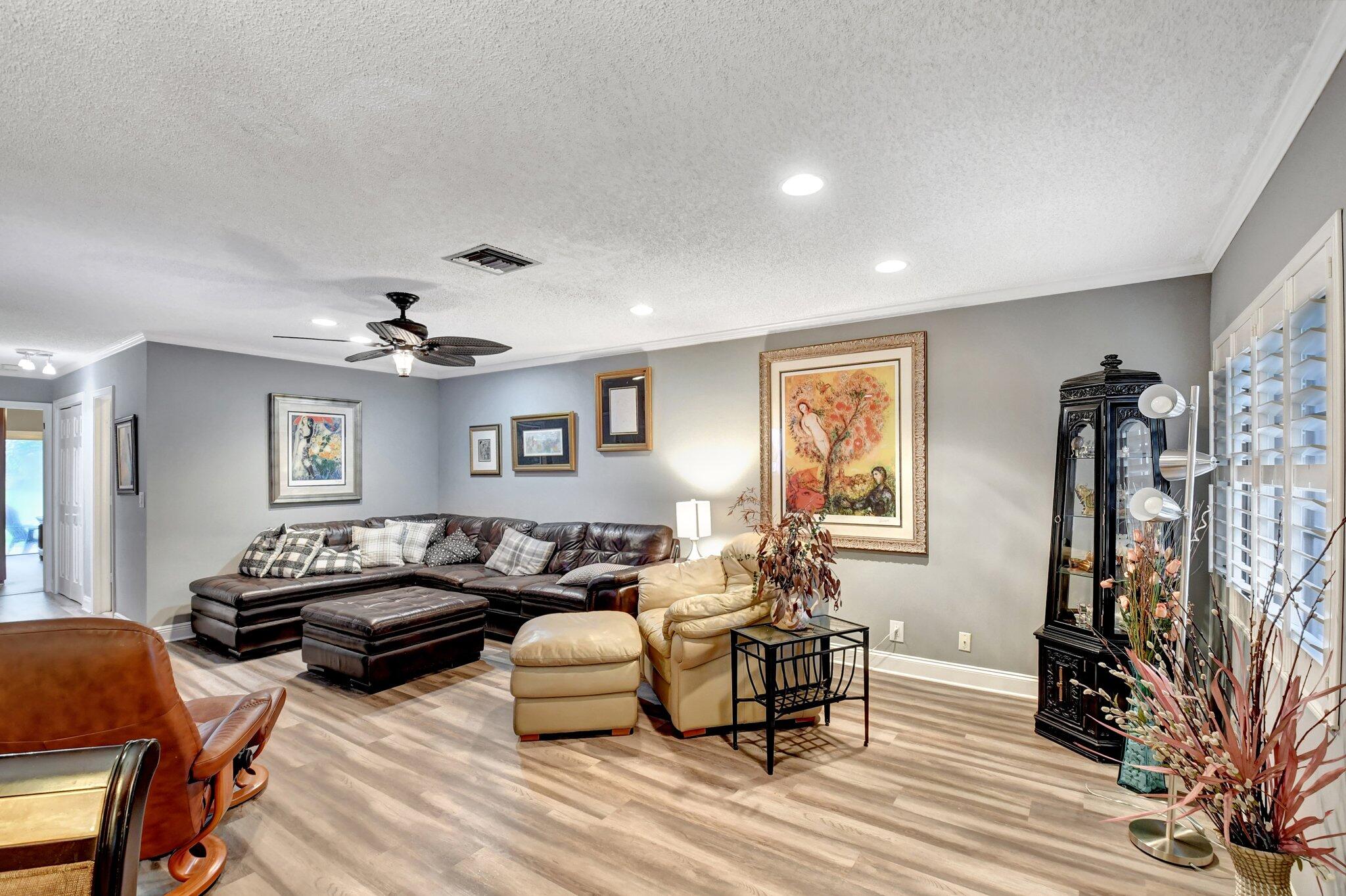 14546 Candy Way Delray Beach, FL 33484 - Photo 4 of 33 4-web-or-mls-DSC_3833