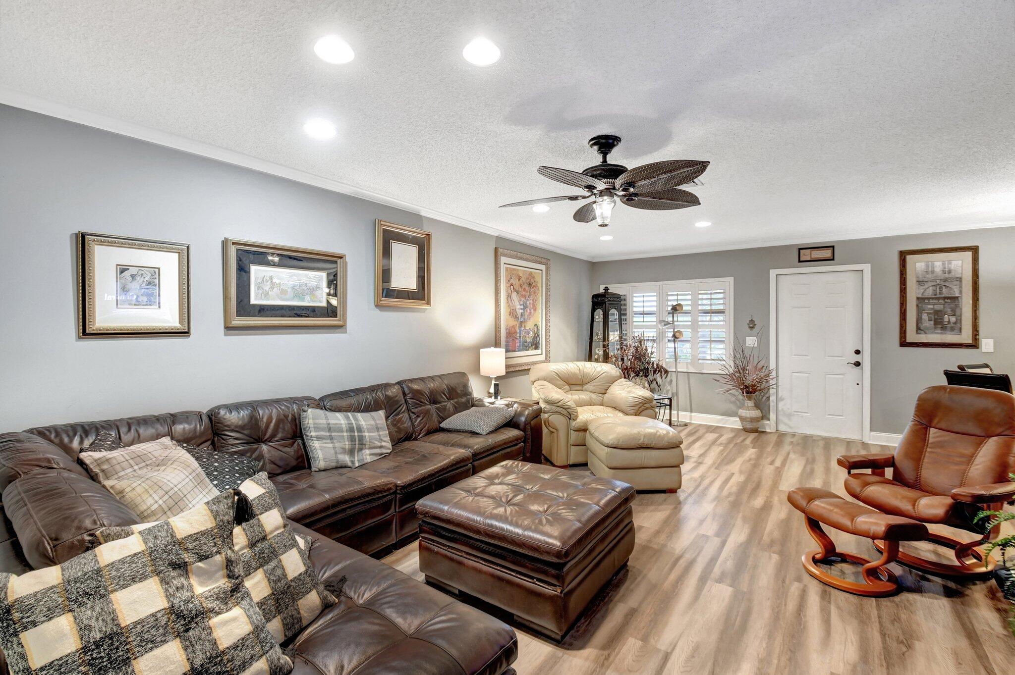 14546 Candy Way Delray Beach, FL 33484 - Photo 6 of 33 6-web-or-mls-DSC_3843