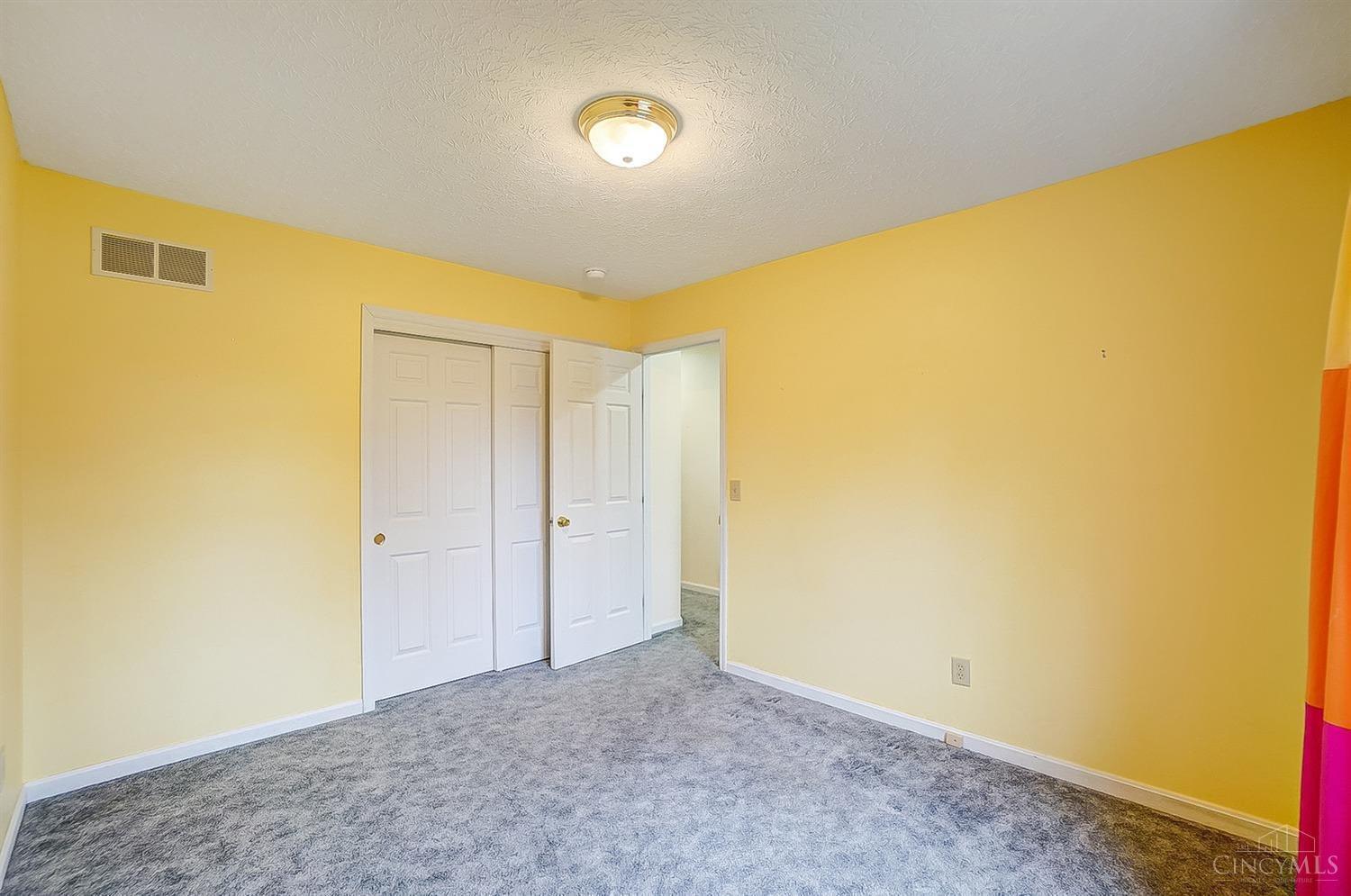 6891 Bridgetown Road Cincinnati, OH 45248 - Photo 27 of 49