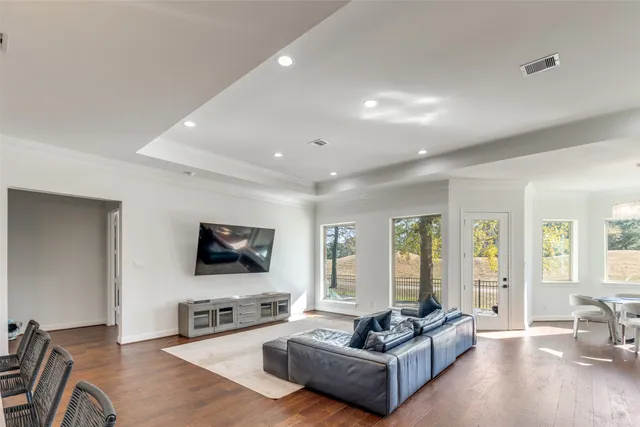 $3,900 | 16011 Bridges Fairway Lane, Houston, TX 77068