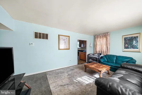 $350,000 | 1103 Nancy Drive, Croydon, PA 19021