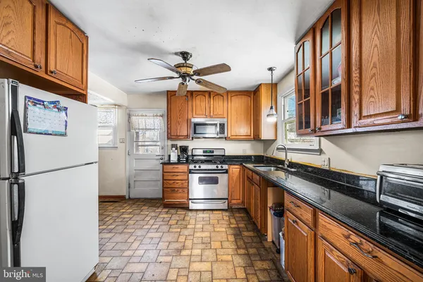 $350,000 | 1103 Nancy Drive, Croydon, PA 19021