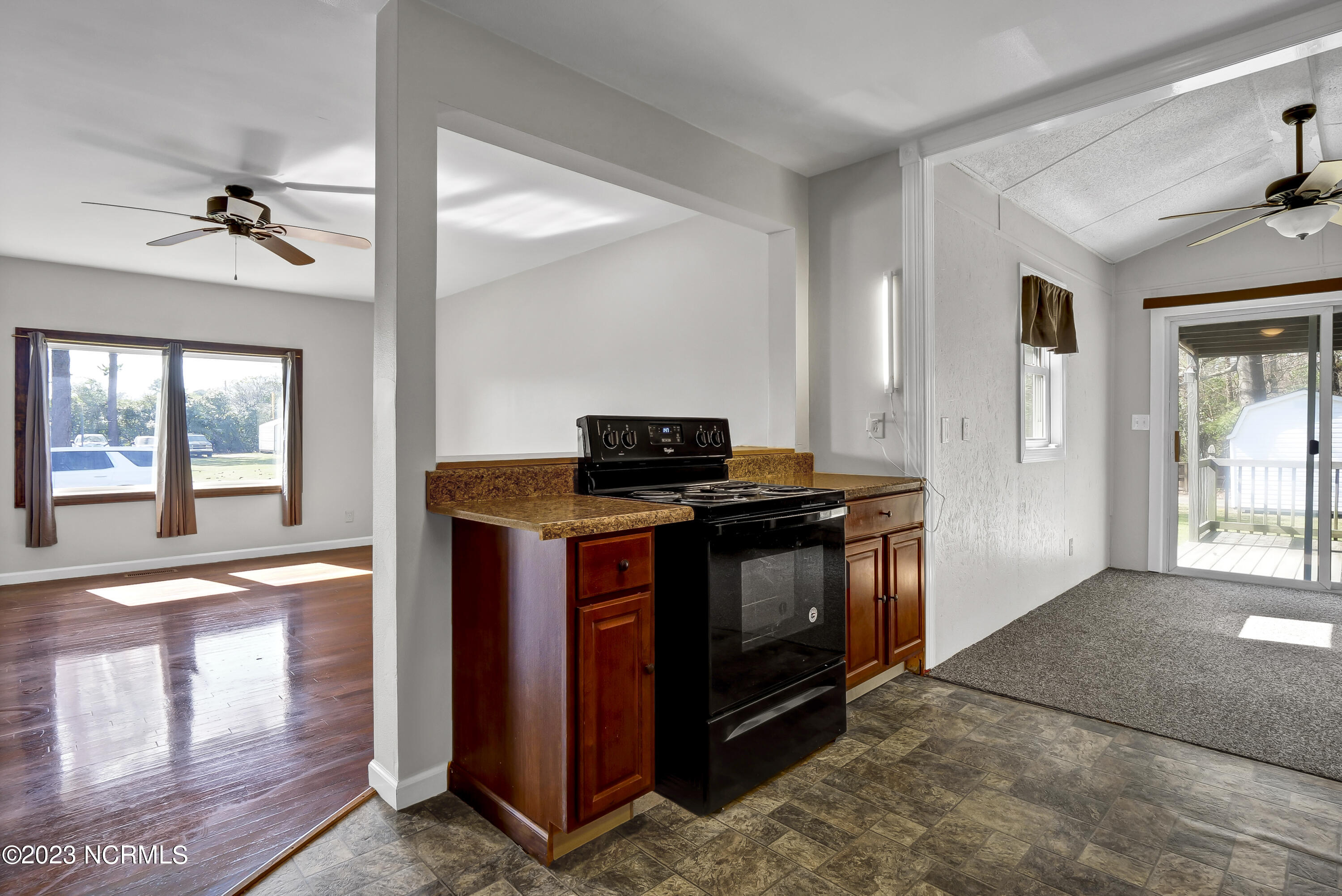 304 Preston Road Jacksonville, NC 28540 - Photo 14 of 27 P1099345