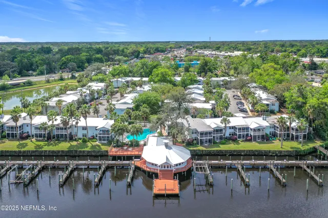 $135,000 | 3434 Blanding Boulevard, Unit 116, Jacksonville, FL 32210