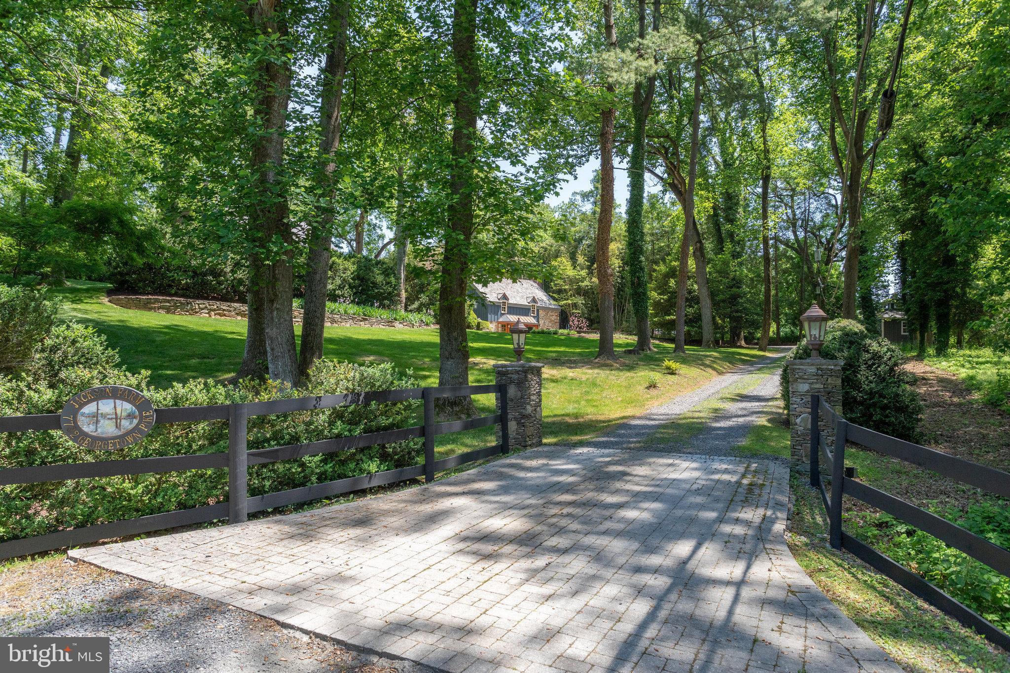 7732 Georgetown Pike McLean, VA 22102 - Photo 2 of 52