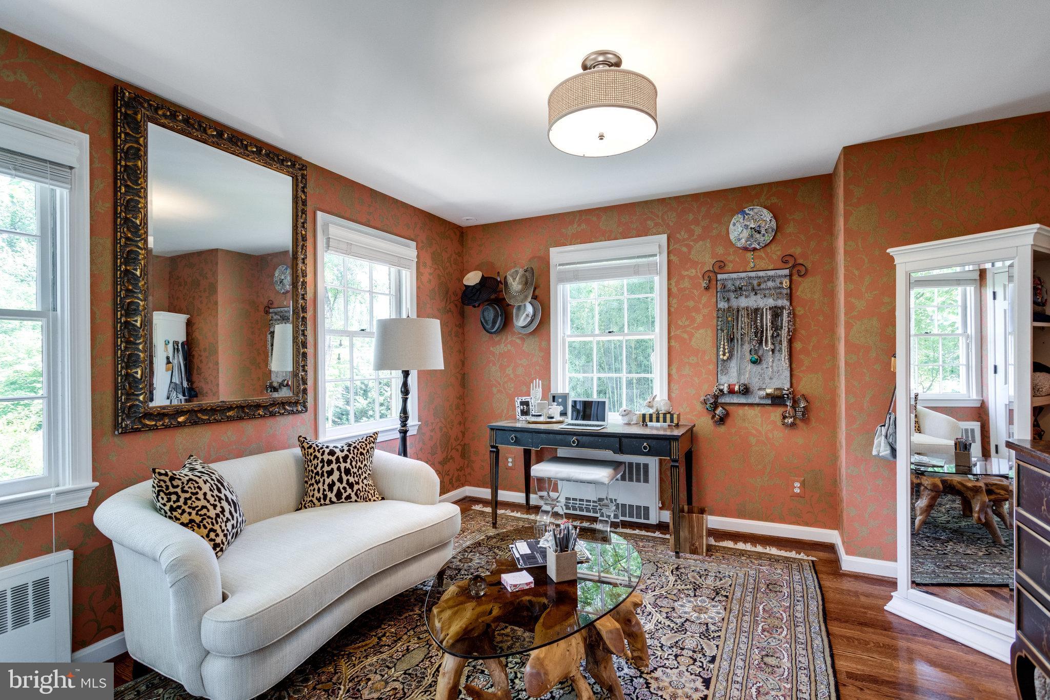 7732 Georgetown Pike McLean, VA 22102 - Photo 23 of 52