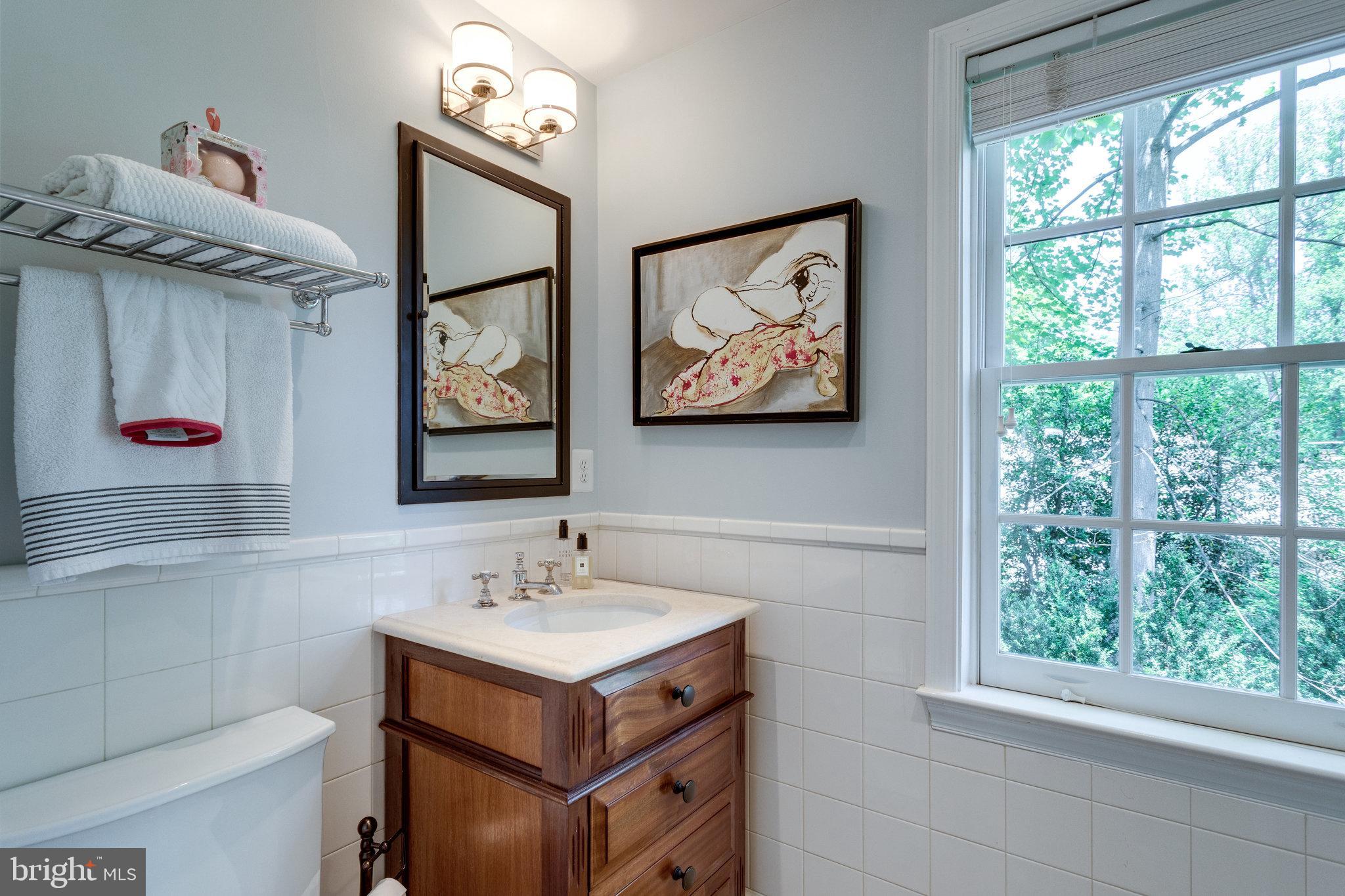 7732 Georgetown Pike McLean, VA 22102 - Photo 24 of 52