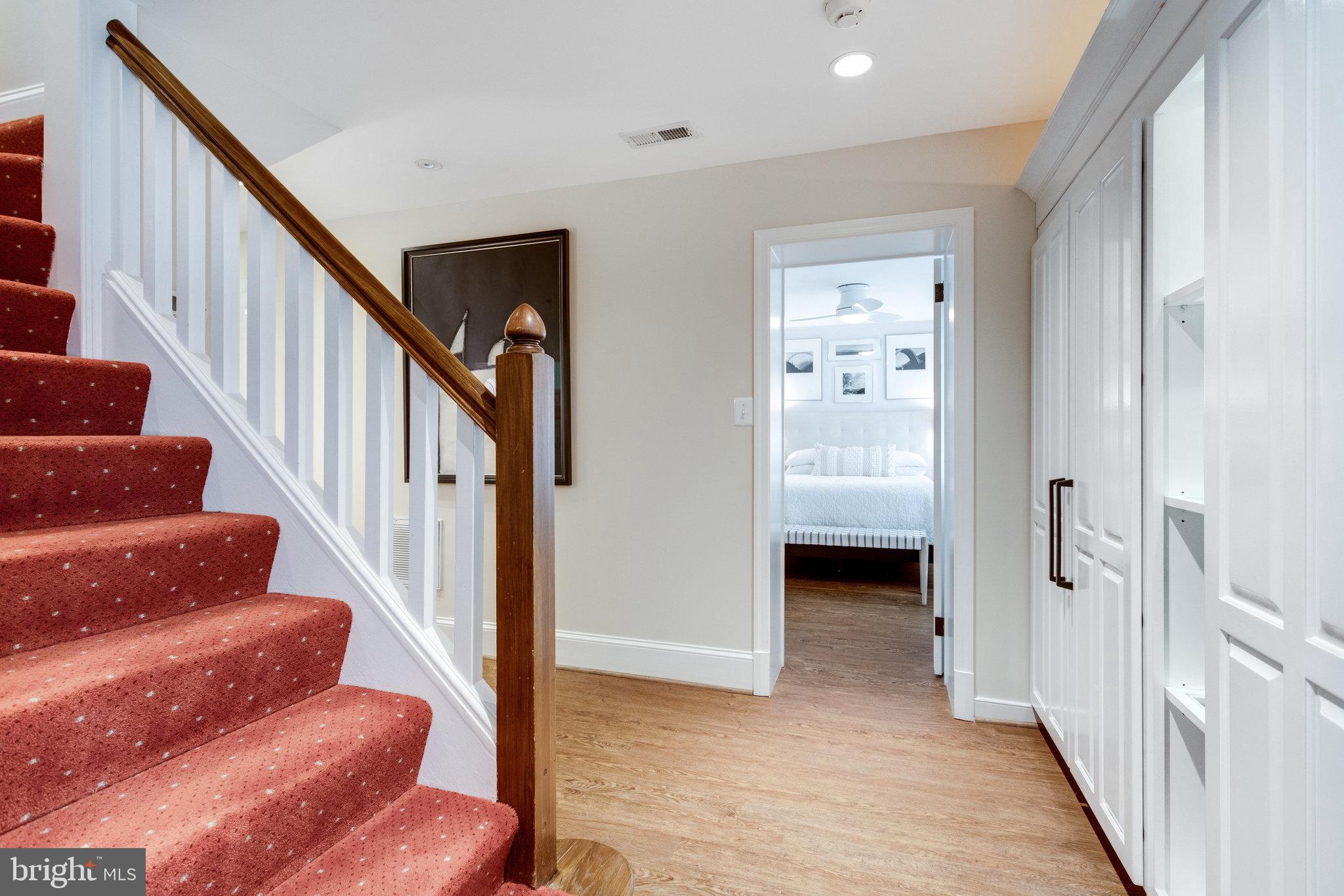 7732 Georgetown Pike McLean, VA 22102 - Photo 25 of 52