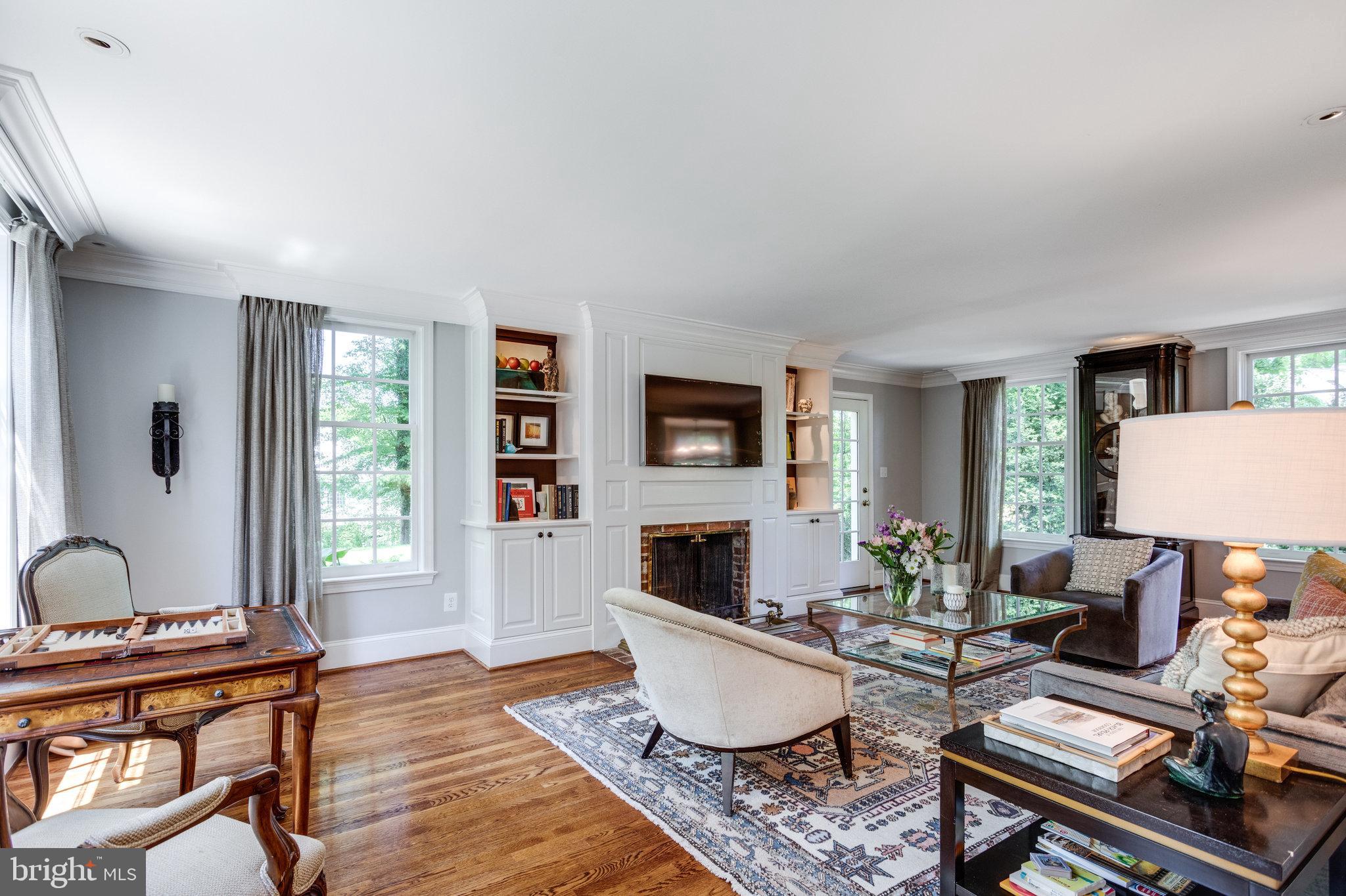 7732 Georgetown Pike McLean, VA 22102 - Photo 7 of 52