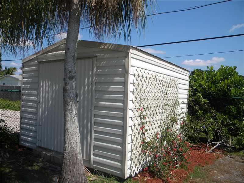 5421 Garfield Road Delray Beach, FL 33484 - Photo 13 of 19 Exterior Front