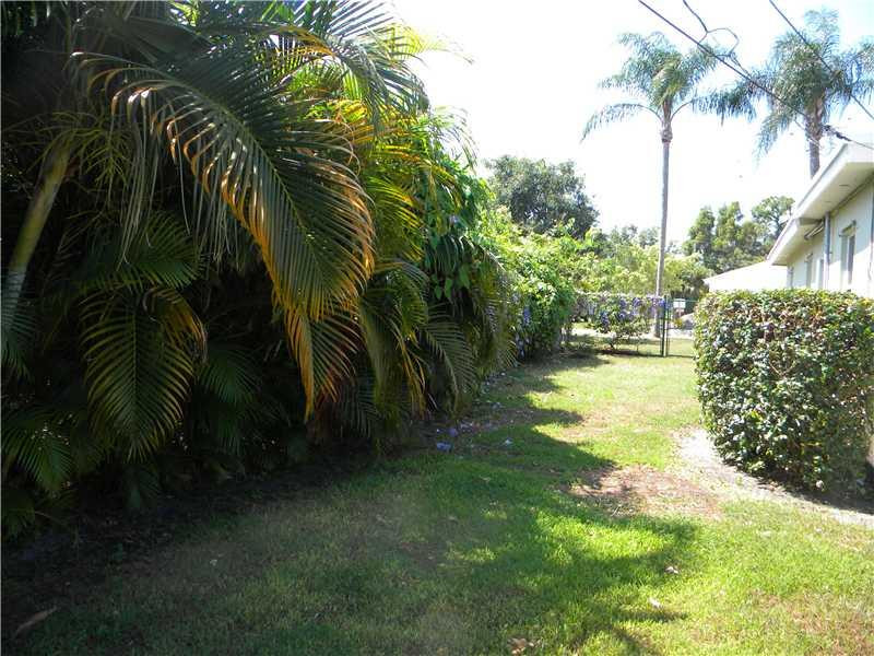 5421 Garfield Road Delray Beach, FL 33484 - Photo 15 of 19 Exterior Front