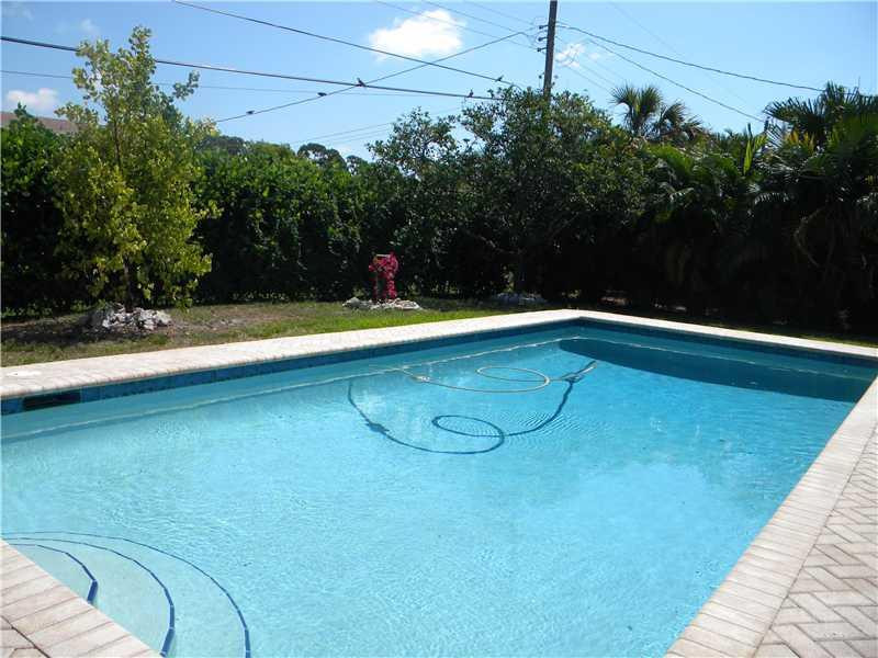 5421 Garfield Road Delray Beach, FL 33484 - Photo 5 of 19 Exterior Front