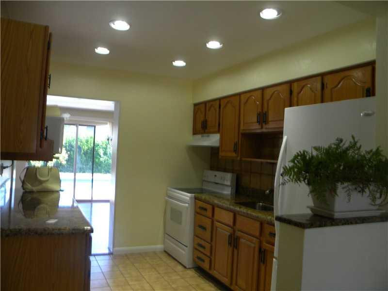 5421 Garfield Road Delray Beach, FL 33484 - Photo 6 of 19 Kitchen