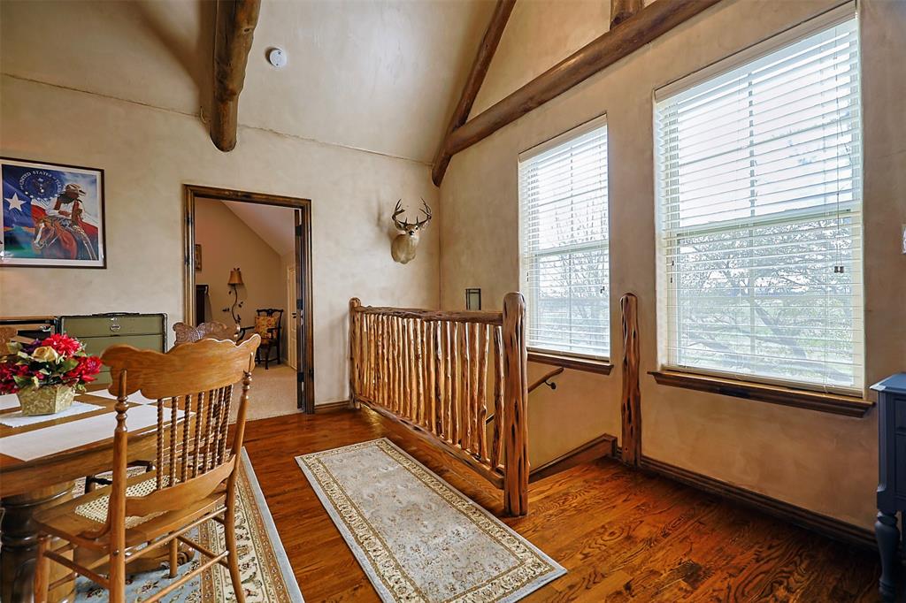 222 Bayne Road Haslet, TX 76052 - Photo 28 of 40 Guest house landing