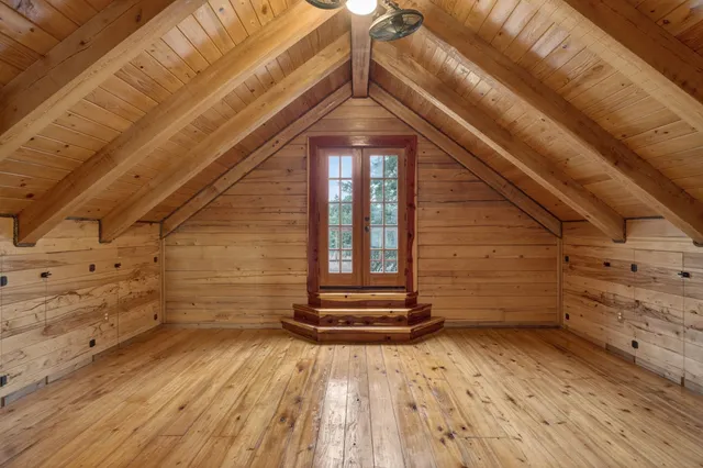 $560,000 | 3723 Farm To Market 256, Colmesneil, TX 75938