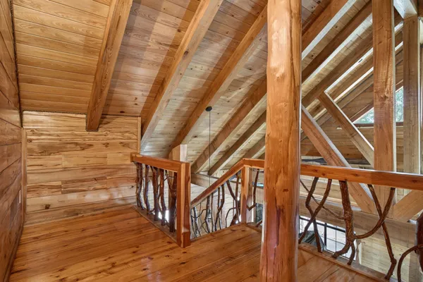$499,000 | 3723 Farm To Market 256, Colmesneil, TX 75938