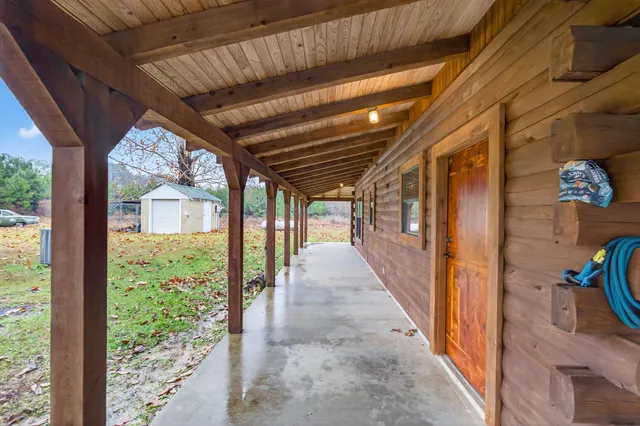 $560,000 | 3723 Farm To Market 256, Colmesneil, TX 75938