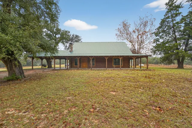 $560,000 | 3723 Farm To Market 256, Colmesneil, TX 75938
