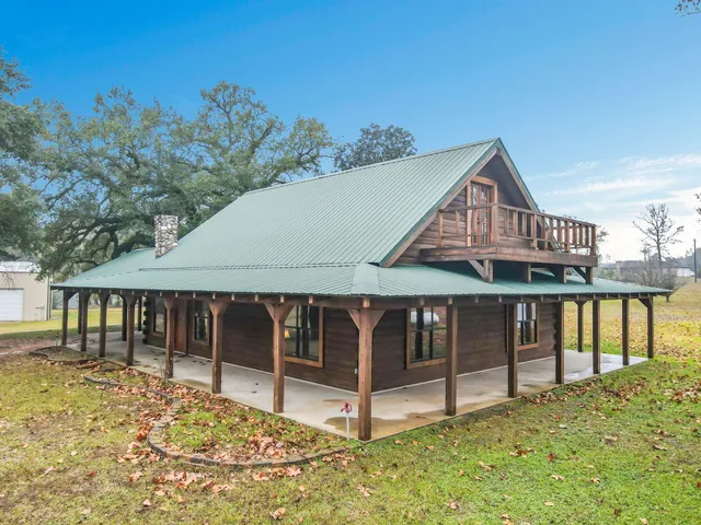 $560,000 | 3723 Farm To Market 256, Colmesneil, TX 75938