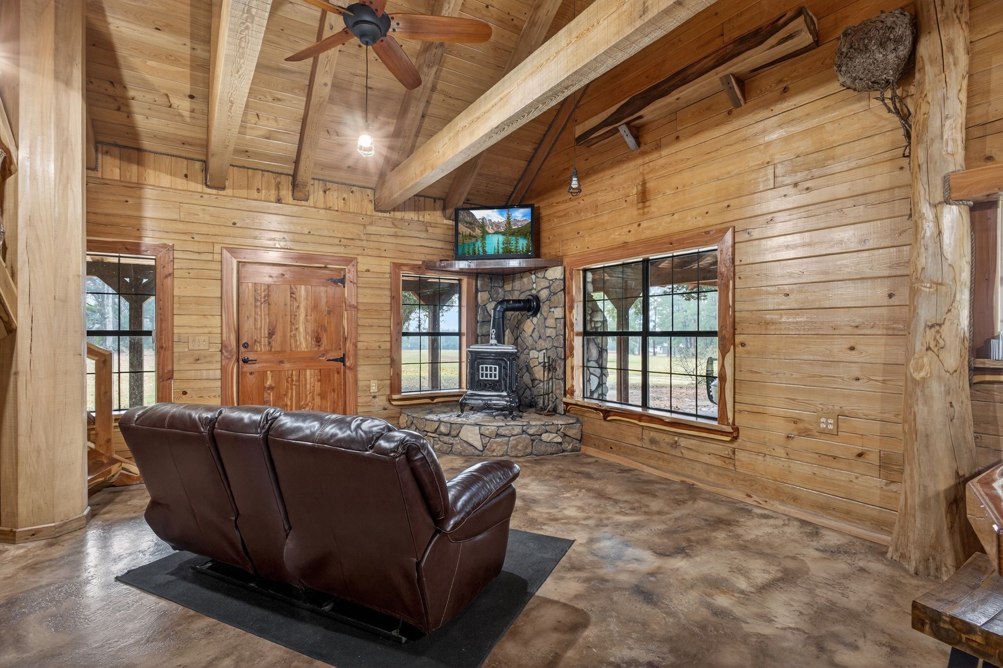 3723 Farm To Market 256 Colmesneil, TX 75938 - Photo 6 of 37