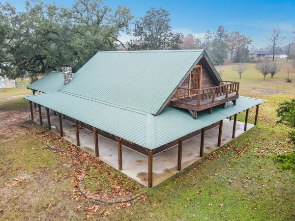$499,000 | 3723 Farm To Market 256, Colmesneil, TX 75938