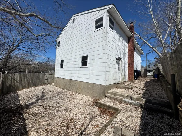 a view of backyard of house