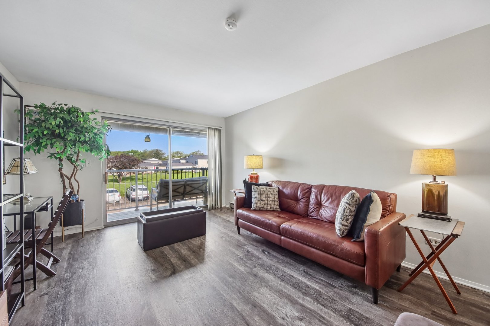800 East Old Willow Road, Unit 208 Prospect Heights, IL 60070 - Photo 5 of 27