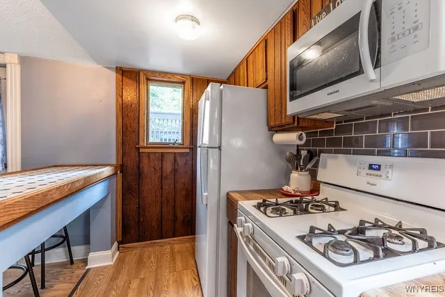 $210,500 | 9523 South Protection Road, Holland, NY 14080