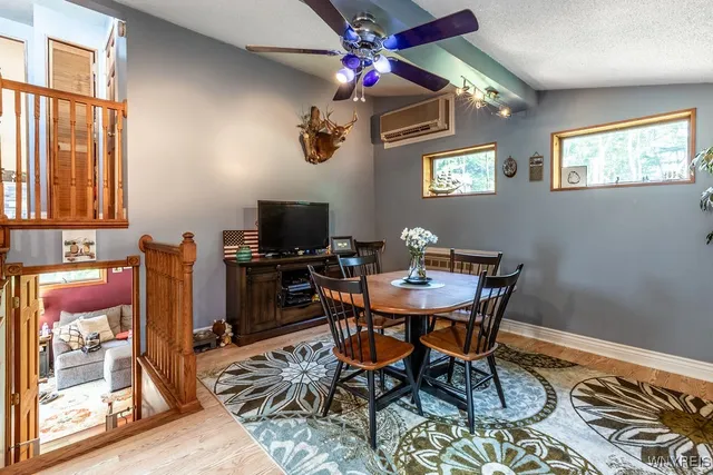 $210,500 | 9523 South Protection Road, Holland, NY 14080