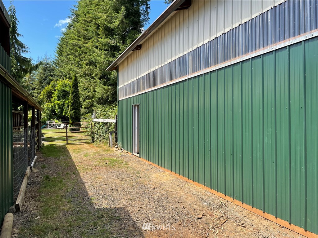 5008 Wishkah Road Aberdeen, WA 98520 - Photo 29 of 40 Gallery Image 29