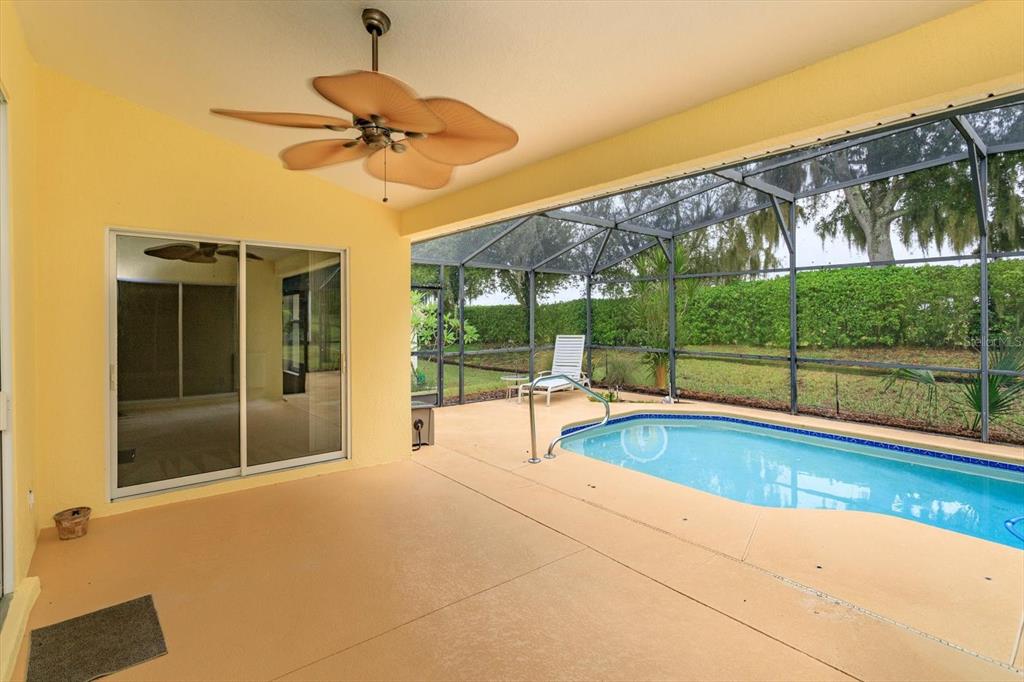 5151 Indian Ocean Loop Tavares, FL 32778 - Photo 4 of 28 a view of a house with a swimming pool