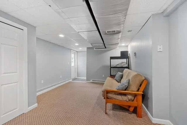 $739,000 | 162 Tiffany Lane, Manchester, NH 03104