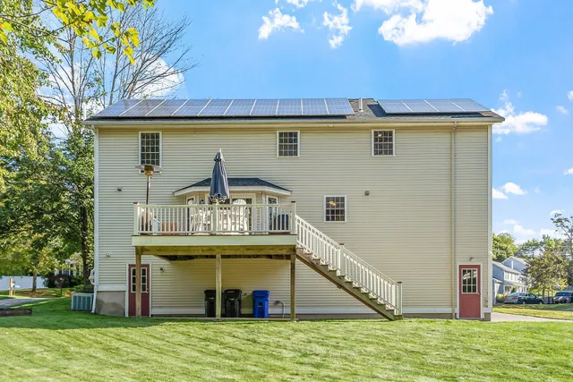 $739,000 | 162 Tiffany Lane, Manchester, NH 03104