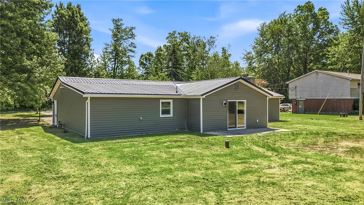 5423 Thompson Clark Road Bristolville, OH 44402 - Photo 7 of 43